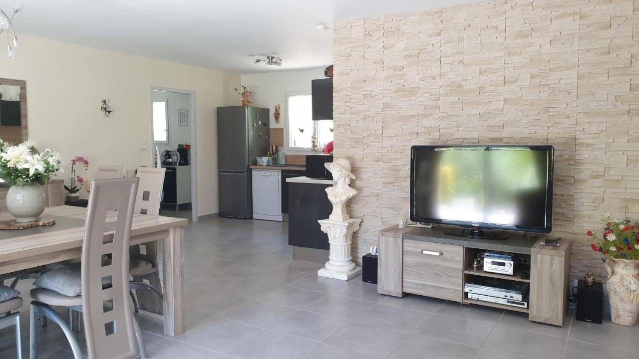 Villa Entrechaux Extérieur photo