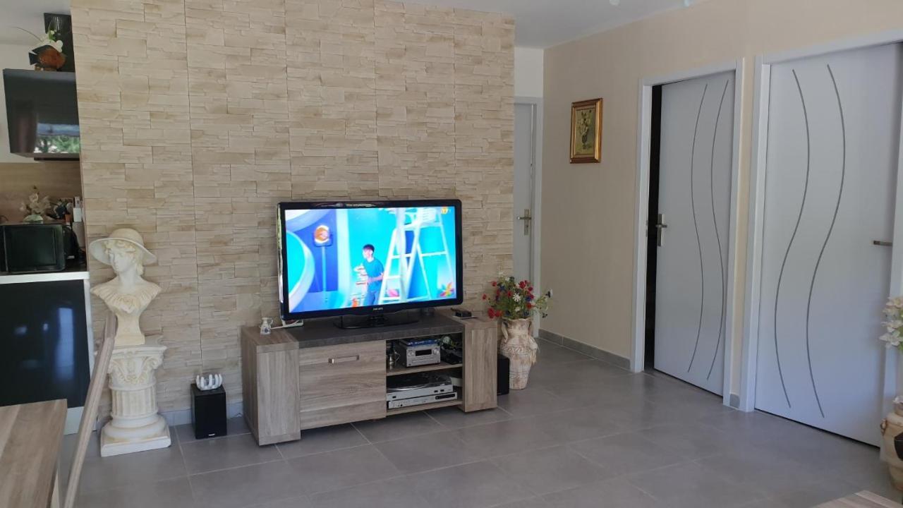 Villa Entrechaux Extérieur photo